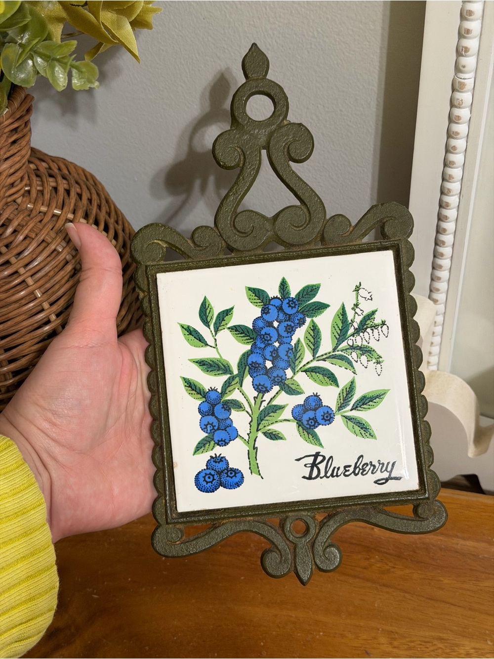 Vintage Blueberry Cast Iron Tile Trivet Hot Plate Japan